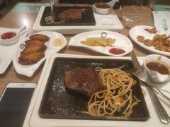 -诺丁牛排披萨自助餐厅(汕头苏宁店)