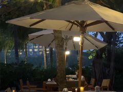 -三亚艾迪逊酒店·海滩烧烤 BARBACOA·现场乐队·浪漫晚餐·烧烤海鲜