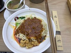 -刘国涛老杂酱(电报路店)