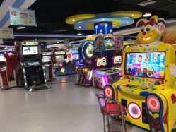 -蹦蹦乐园(南桥百联店)