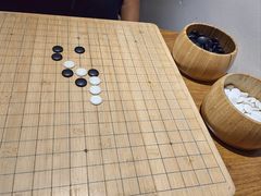 -有猫主题·治愈系猫咖(曾厝垵店)