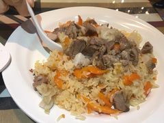 手抓饭-语言大学-清真食堂