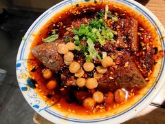 -肖四女乐山跷脚牛肉(世博源店)