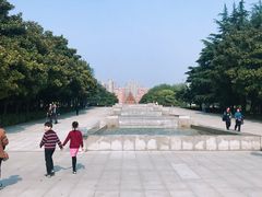 -上海市龙华烈士陵园