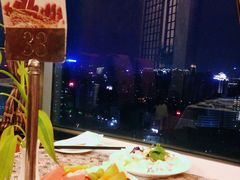 -东方豪景花园酒店·怡景旋转餐厅