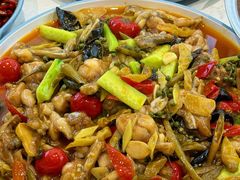 -辣盆盆麻辣小龙虾(哈尔滨总店)