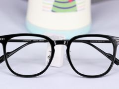 -潘多拉眼镜·蔡司依视路明月(潘家园店)