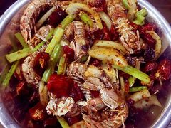 -辣盆盆麻辣小龙虾(哈尔滨总店)