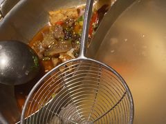 -左庭右院鲜牛肉火锅(金山万达店)