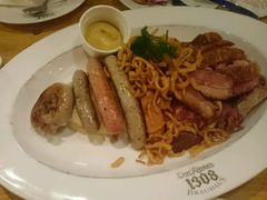 -皇冠自酿啤酒坊(中国红街5号楼店)