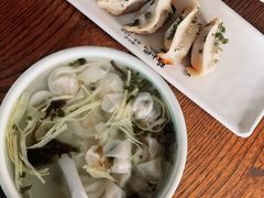 招牌鲜虾小馄饨-苏小柳手工点心(人民广场分院)