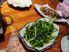 -梁姐啤酒鱼(兴坪古镇店)