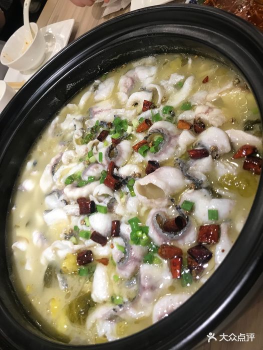 唐镇阳光天地店)-特色酸菜鱼-菜-特色酸菜鱼图片-上海美食-大众点评网