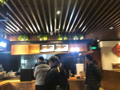 -亮亮面馆(经六路店)