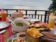 -卷心菜和避孕套餐厅(Pattaya)