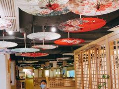 大堂-旺角里·榴莲鸡煲(兴华商场分店)