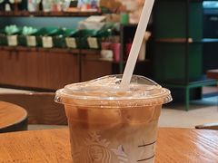-星巴克(武汉江夏中百广场店)