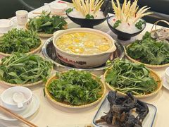 -土连锅·现熬养生汤锅(梁家巷店)