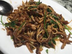 -梁家大院•农家菜(昆山会展中心店)