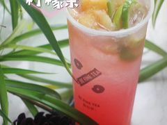 暴打蜜桃柠檬茶-百分茶(融创茂店)