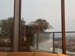 -瑰丽酒店·海吧·天际下午茶·现场DJ·天台酒吧