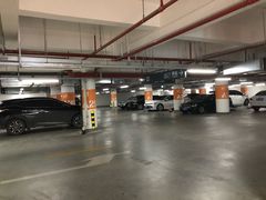 -旺墩道135融盛商务中心-停车场