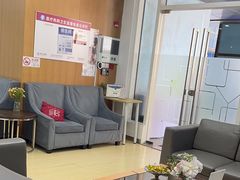 -雅悦齿科(顾村公园店)