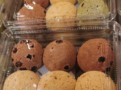 -胖东来生活广场(健康路店)