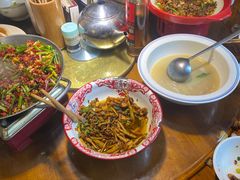 -屋里饭菜·湘菜馆(火车站店)