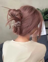 -丝语萱形象