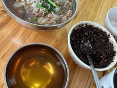 -正宗杨记普洱酸醋米线(总店)