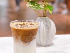 -潮一不贰·法式甜品·生日蛋糕·西式简餐(外滩店)