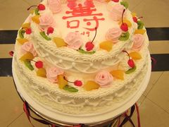 双层鲜奶蛋糕-红宝石·鲜奶小方(万航店)