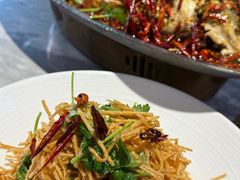 -百味地锅鸡(二店·财校分店)