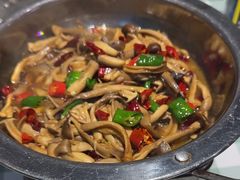 -彭耕记猪油炒小菜(吉联mall店)