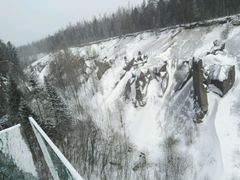 -峡谷浮石林景区