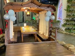 -花溪雨·森林餐厅(石基店)