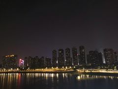 -南京眼步行桥