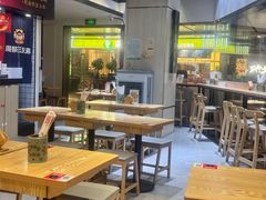 -魔都三兄弟酸辣粉·蘸卤炸串(虹桥万科店)
