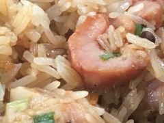 -容里煲仔饭(利丰北路店)