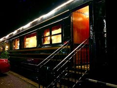 -火车头法国西餐厅