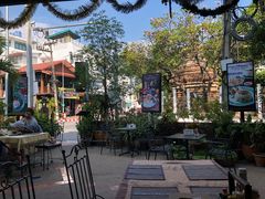 -Cafe de Thaan Aoan