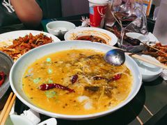 -粉墨特色菜·烧烤音乐酒馆