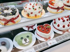 -花花卷卷·鲜食蛋糕(静安久光百货店)