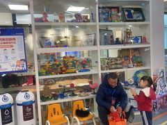 -斯坦星球AI编程·机器人科创·科学实验·信奥·思维·STEM·乐高·竞赛考级(长宁虹桥大融城荟聚中心)