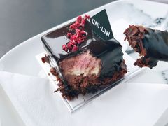 -UNI UNI(环亚凯瑟琳店)