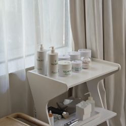 -依霖·艺术·SPA