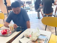 -麦当劳(保利若比邻店)