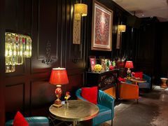 -弦月窗LUNETTE BY AMANDA(复兴路店)