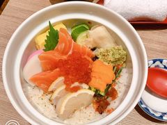 三色鱼生饭-小山日本料理(太古汇店)